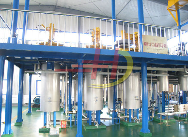 3*400L超臨界CO2提取設備HD32-50-400